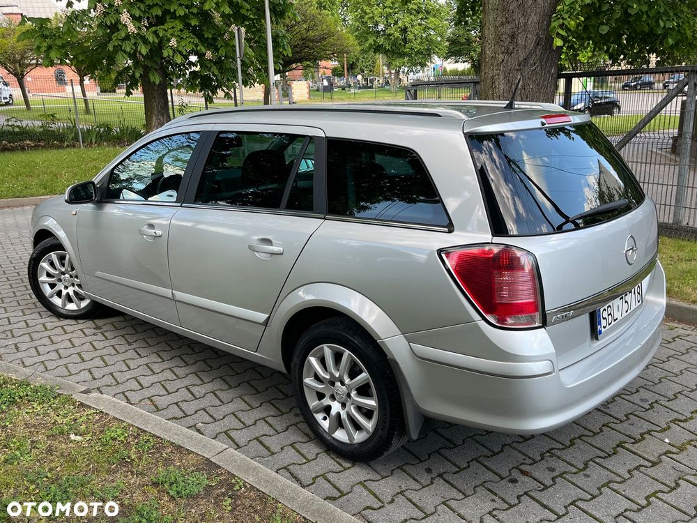 Opel Astra 1.6 Edition - 12