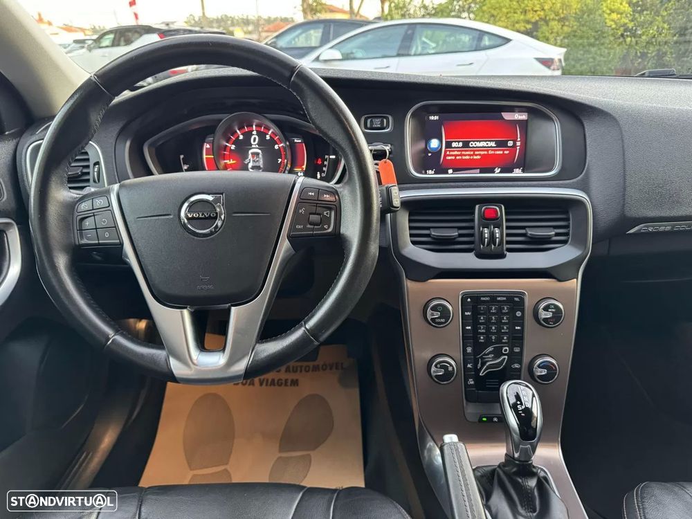 Volvo V40 Cross Country 1.5 T3 Geartronic - 9