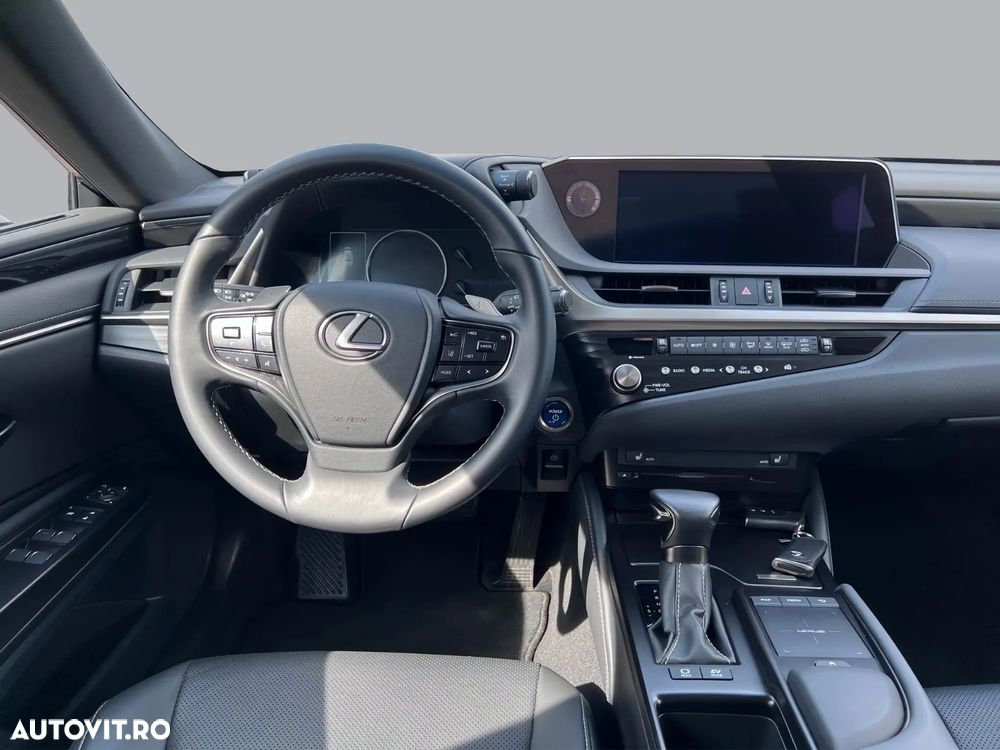 Lexus Seria ES 300h Executive Line - 12