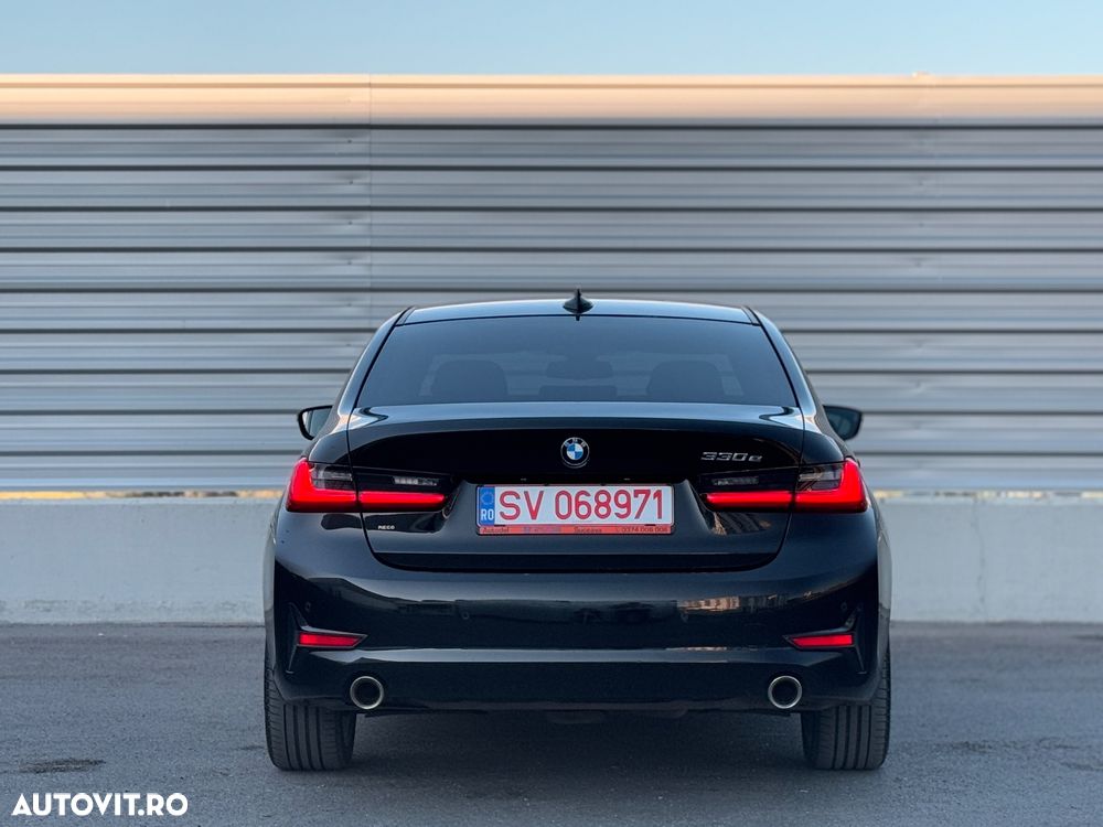 BMW Seria 3 330e AT PHEV - 14