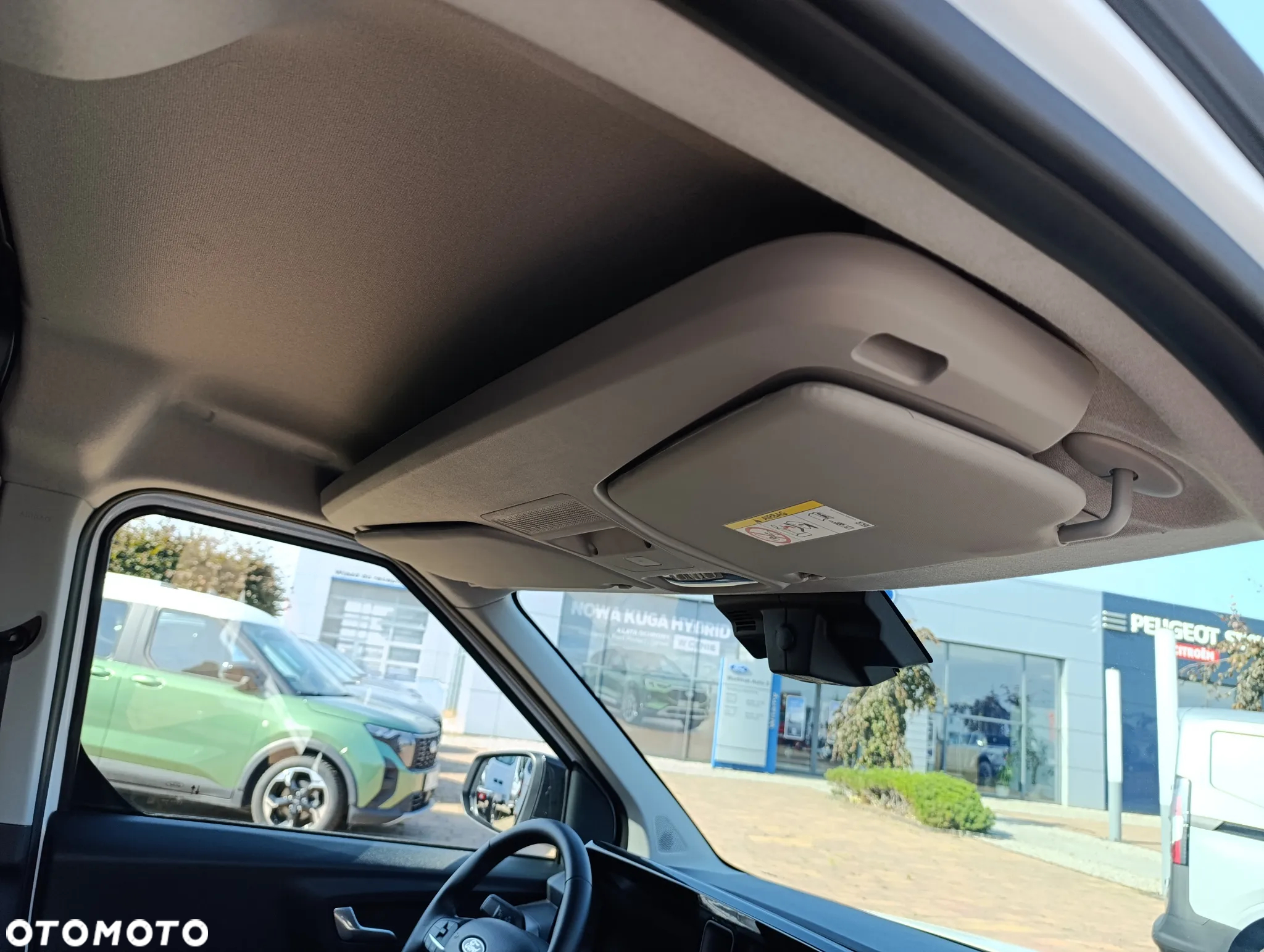 Ford Transit Courier Van Limited - 34