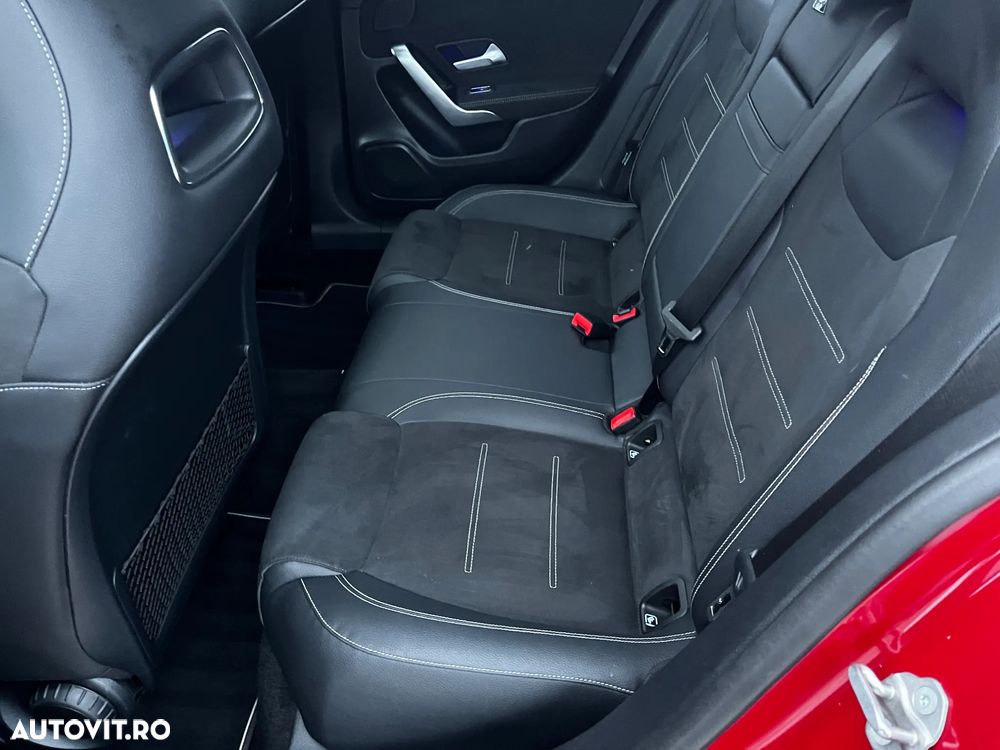 Mercedes-Benz A 250 e 8G-DCT - 11