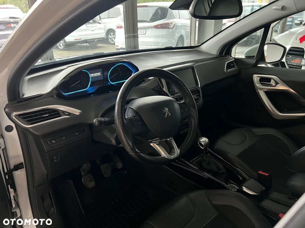 Peugeot 2008 1.2 Pure Tech GPF Crossway S&S - 20