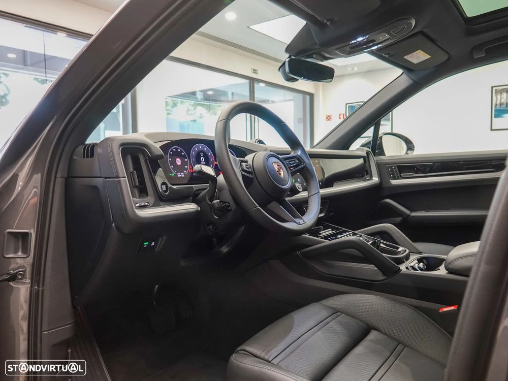 Porsche Cayenne - 13