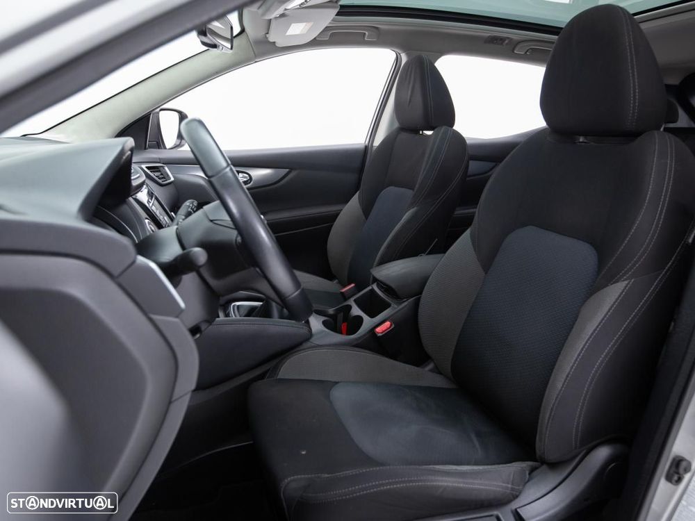 Nissan Qashqai 1.5 dCi N-Connecta Business - 8