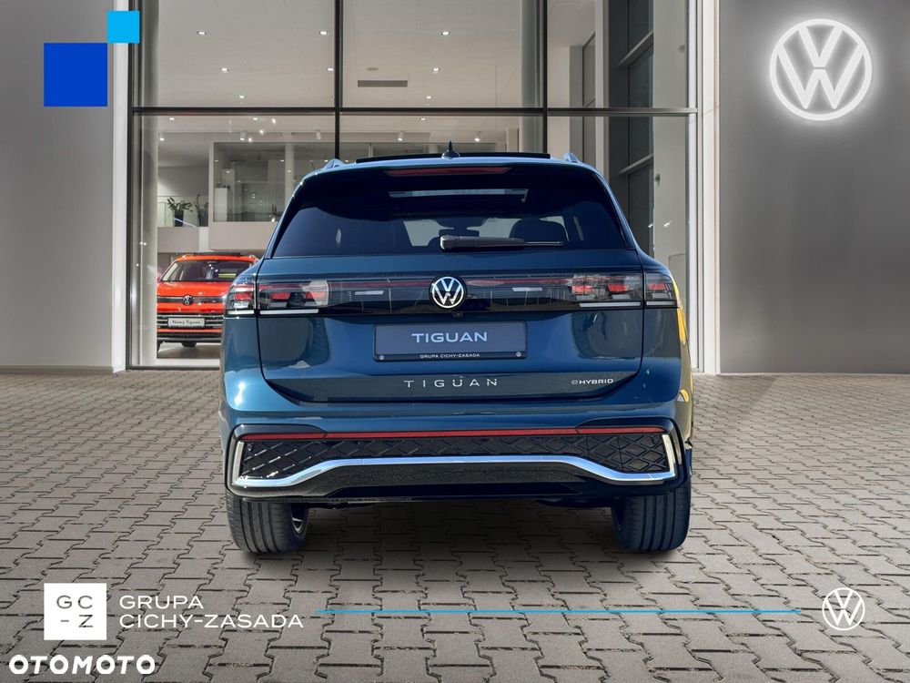 Volkswagen Tiguan - 5