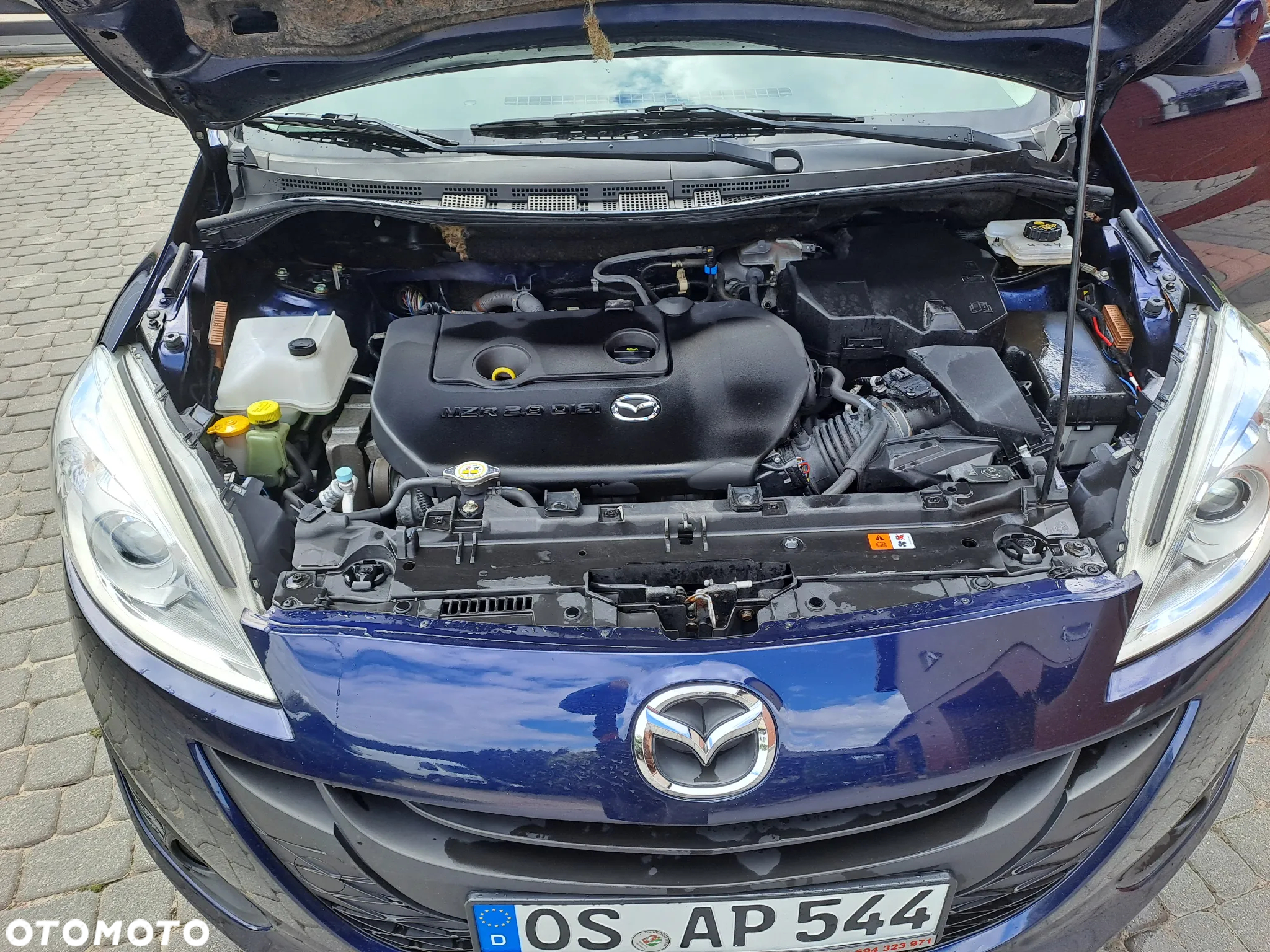 Mazda 5 - 8