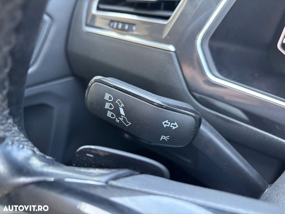 Volkswagen Tiguan 2.0 TDI SCR DSG Elegance - 25