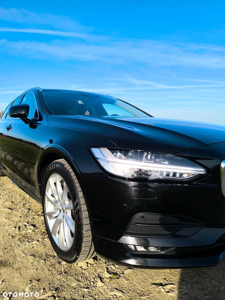 Volvo V90 - 2