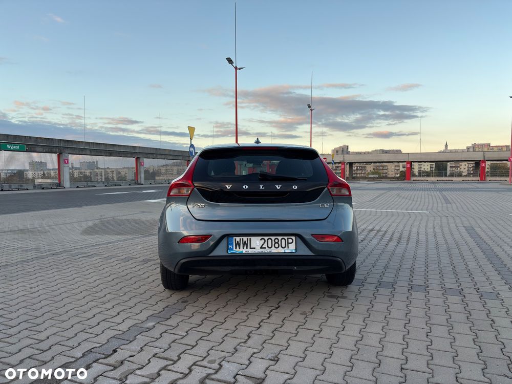 Volvo V40 2012 photo 5