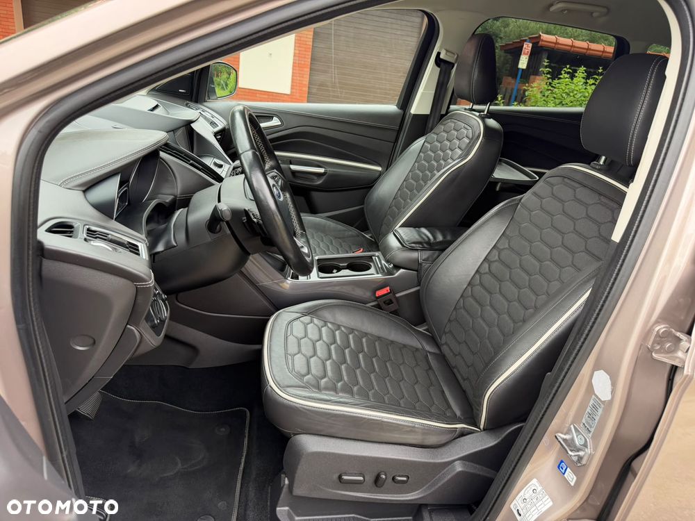 Ford Kuga 1.5 EcoBoost 4x4 Vignale - 23