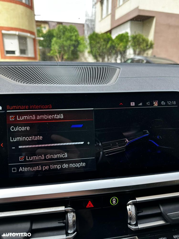 BMW Seria 3 320d xDrive AT - 36