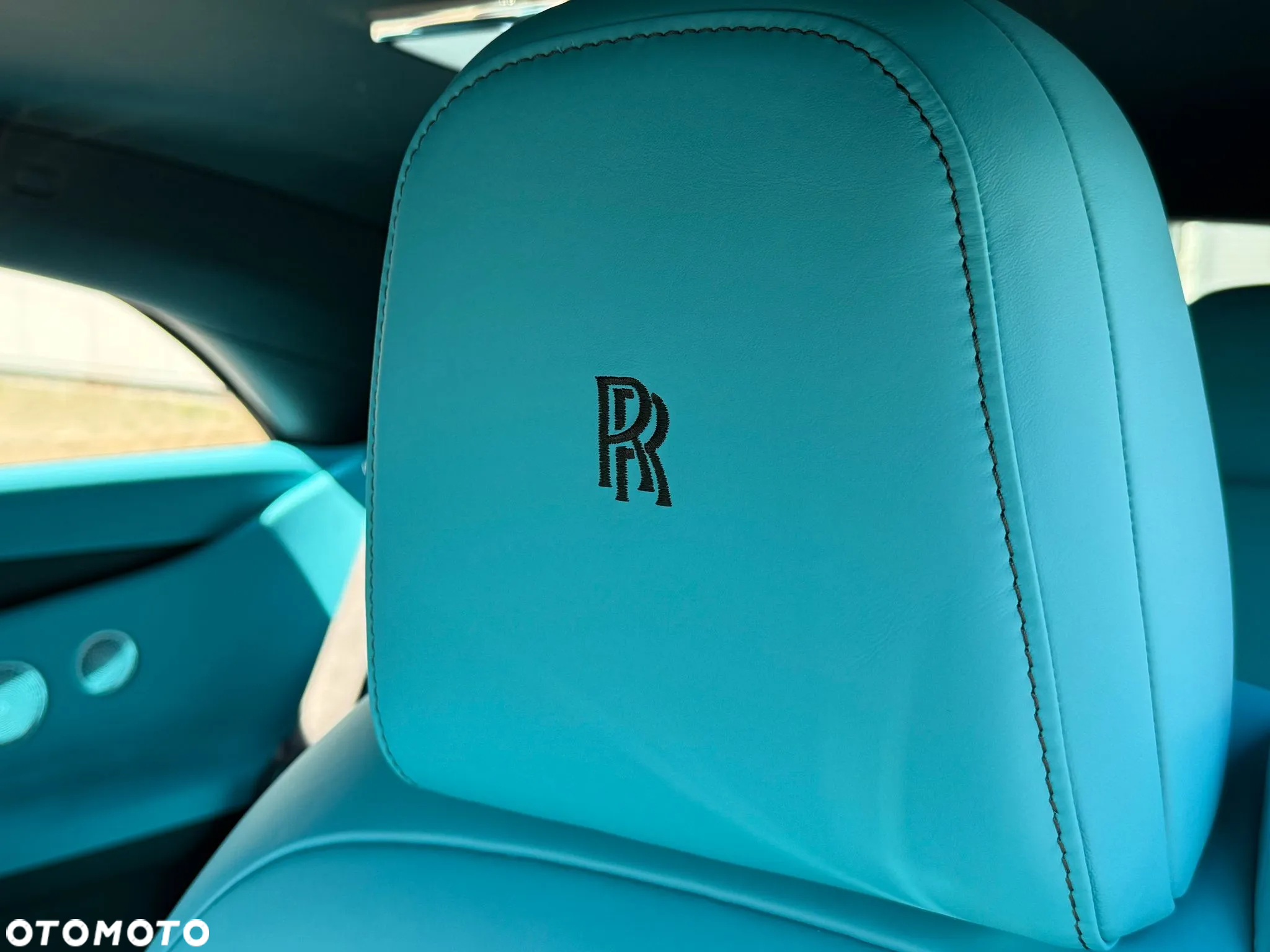 Rolls-Royce Spectre - 20