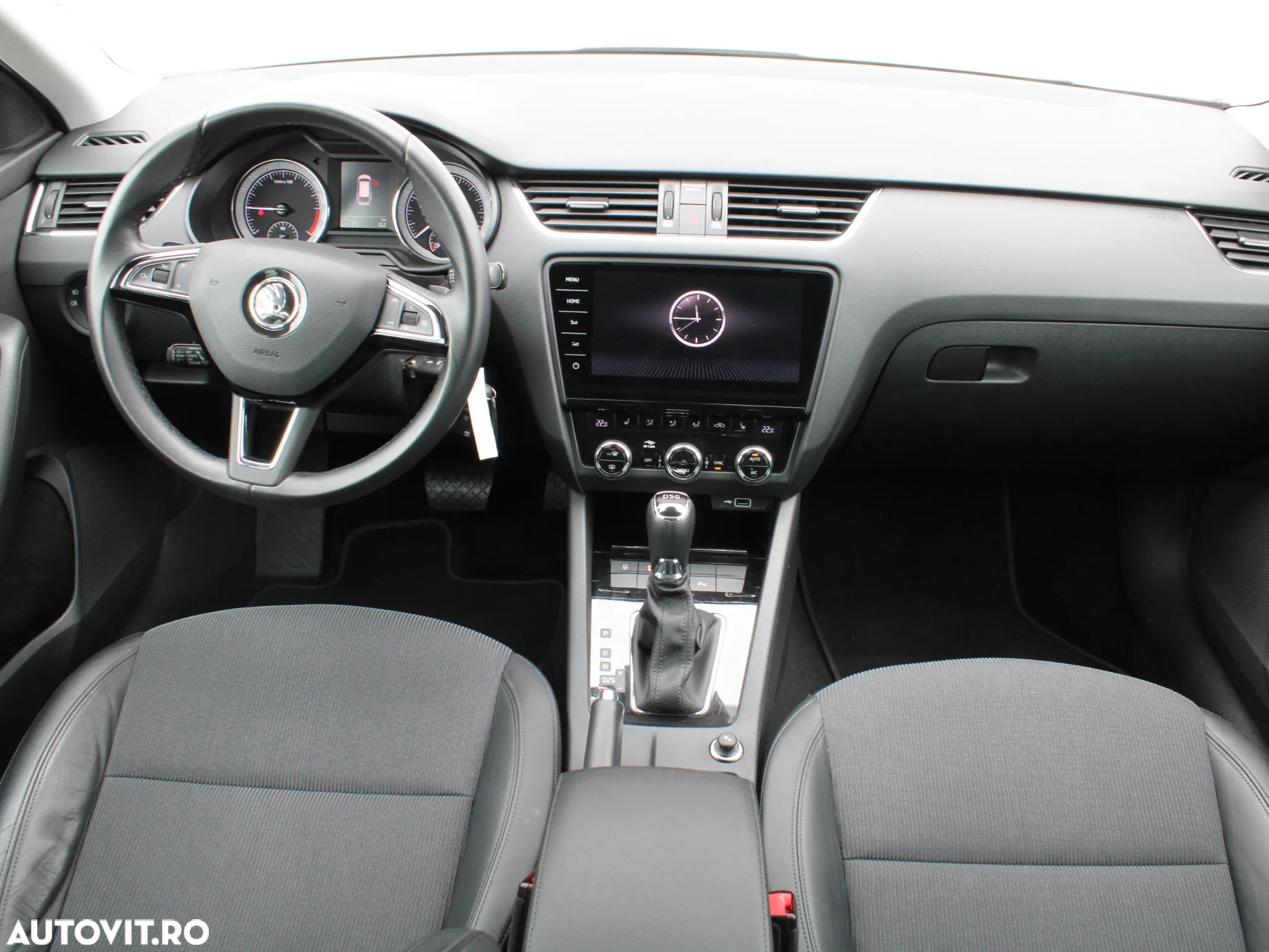 Skoda Octavia 2.0 TDI DSG Ambition - 14