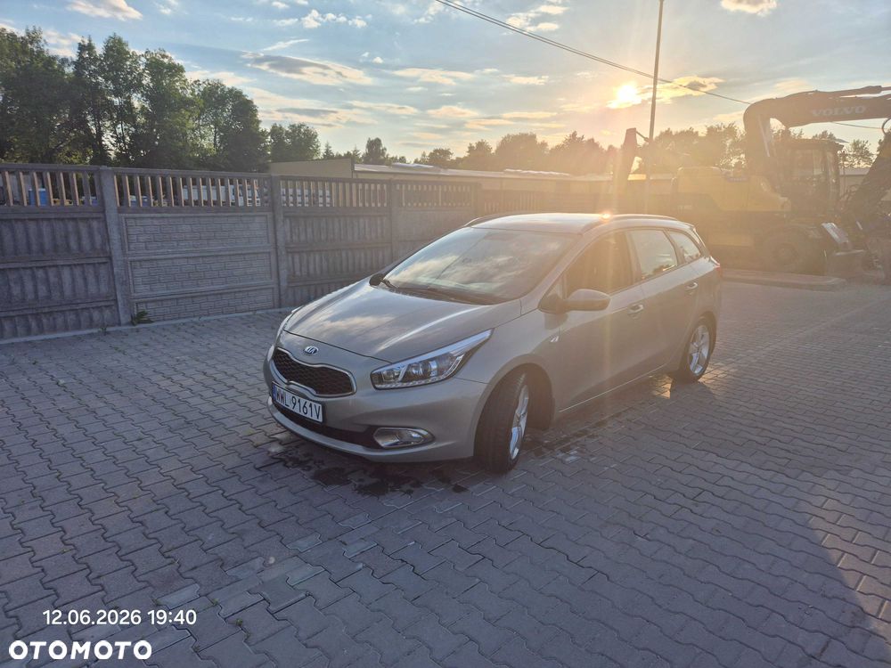 Kia Ceed 2014 photo 2