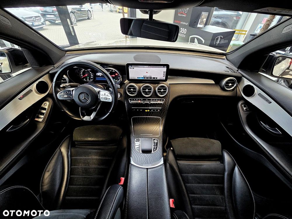 Mercedes-Benz GLC - 23