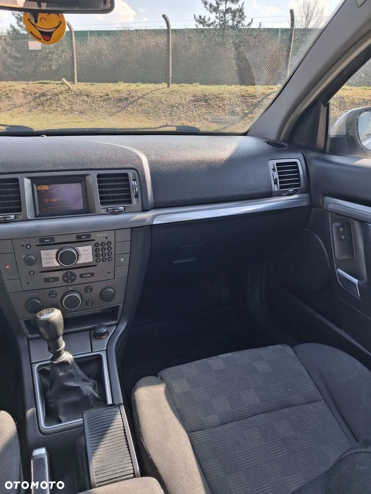 Opel Vectra GTS 1.9 CDTI DPF - 10