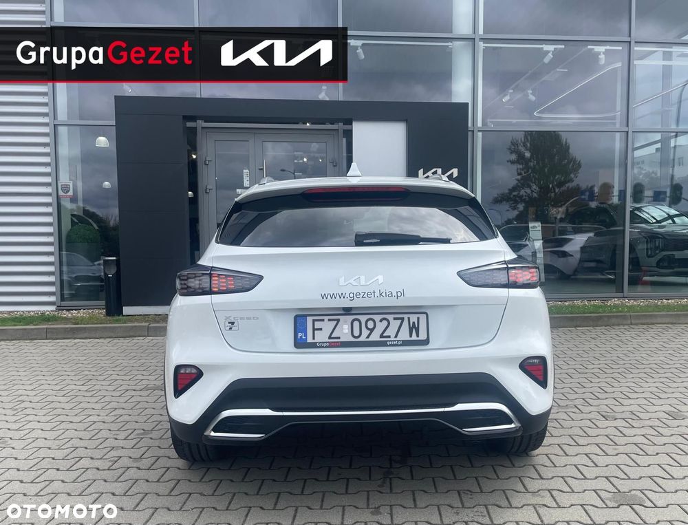 Kia XCeed - 4
