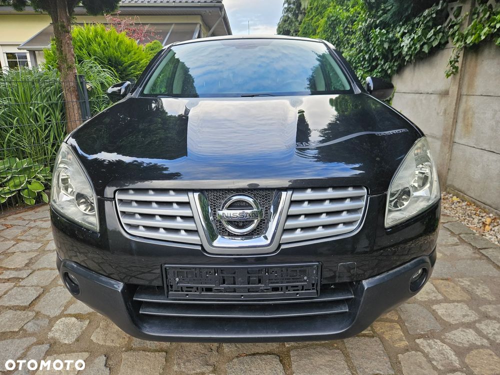 Nissan Qashqai - 1