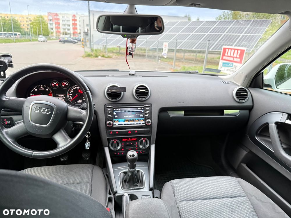 Audi A3 3-drzwiowe 1.6 TDI DPF Ambition - 7