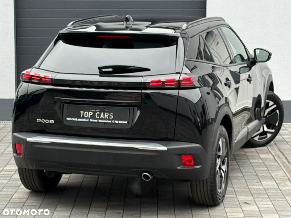 Peugeot 2008 BlueHDi 130 EAT8 Allure - 32