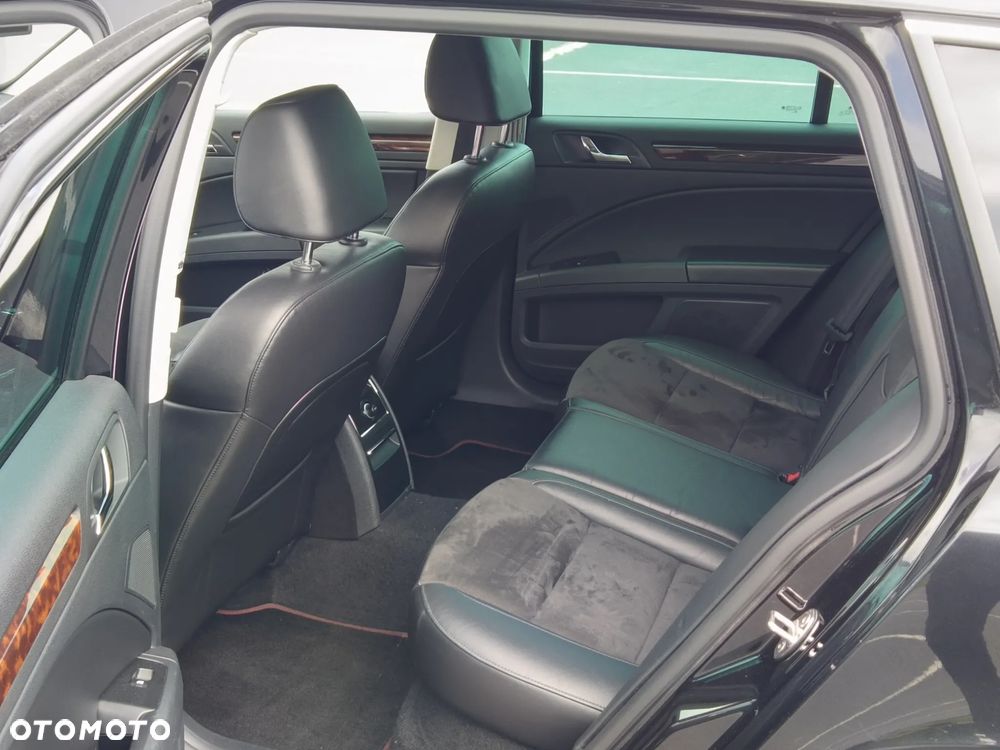 Skoda Superb 2.0 TDI DSG Elegance - 8