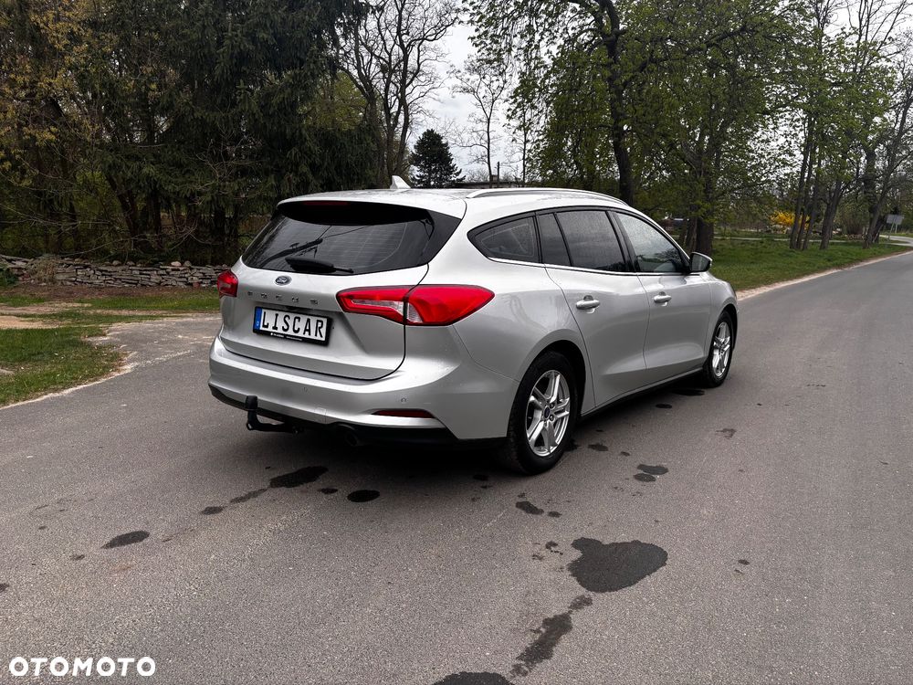 Ford Focus 2.0 EcoBlue STart-Stopp-System TITANIUM - 5
