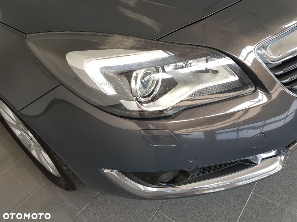 Opel Insignia Sports Tourer 2.0 Diesel Exclusive - 17