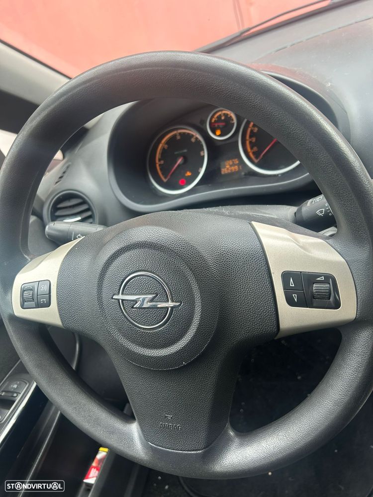 Opel Corsa 1.3 CDTI Enjoy EcoFLEX - 5