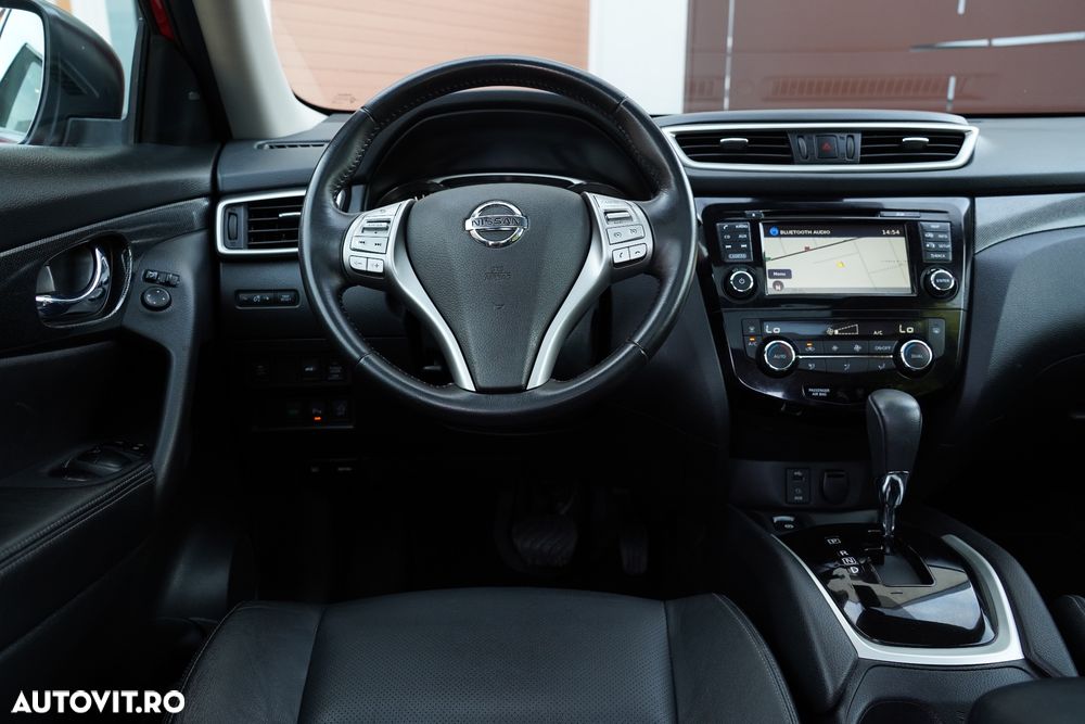 Nissan X-Trail 2.0D XTRONIC Start/Stop 4x4-i Tekna - 12