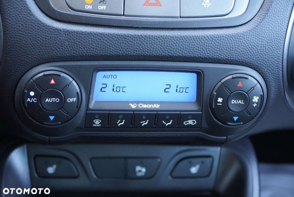 Hyundai ix35 1.7 CRDi Premium 2WD - 19