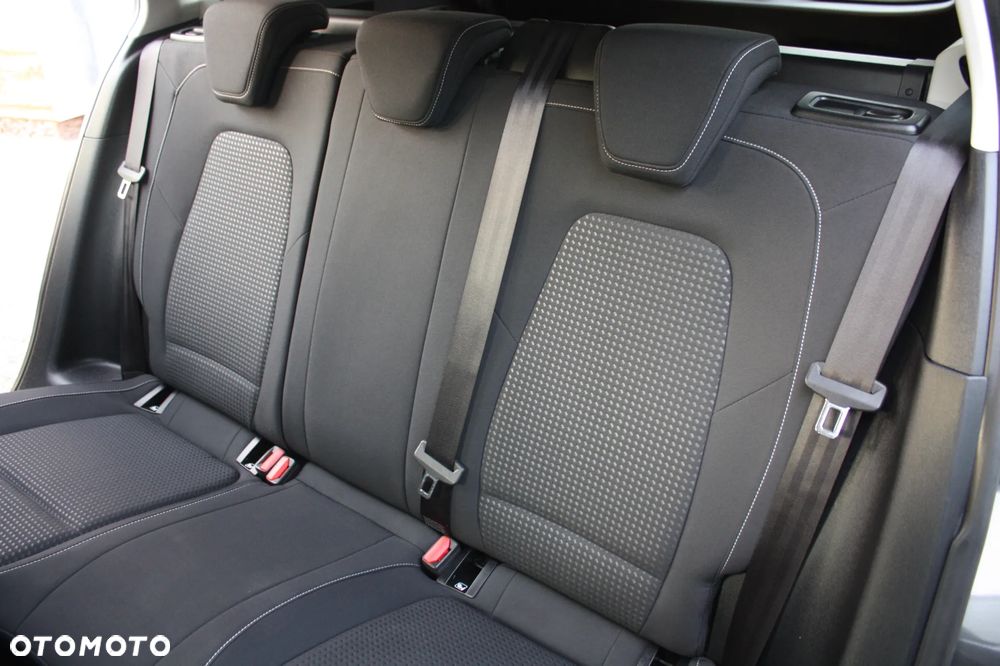 Ford Focus Turnier 1.0 EcoBoost Start-Stopp-System TITANIUM STYLE - 11