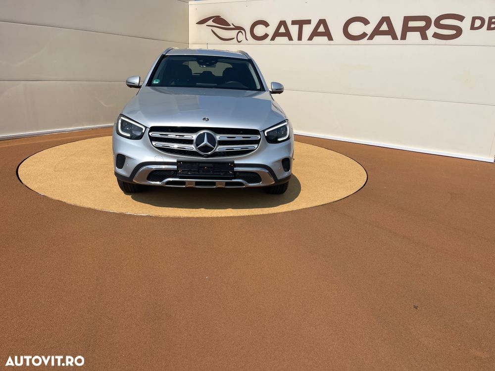 Mercedes-Benz GLC 300 d 4MATIC 9G-TRONIC - 2