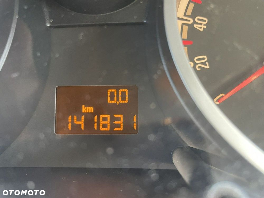 Opel Corsa 1.4 16V Selection - 13