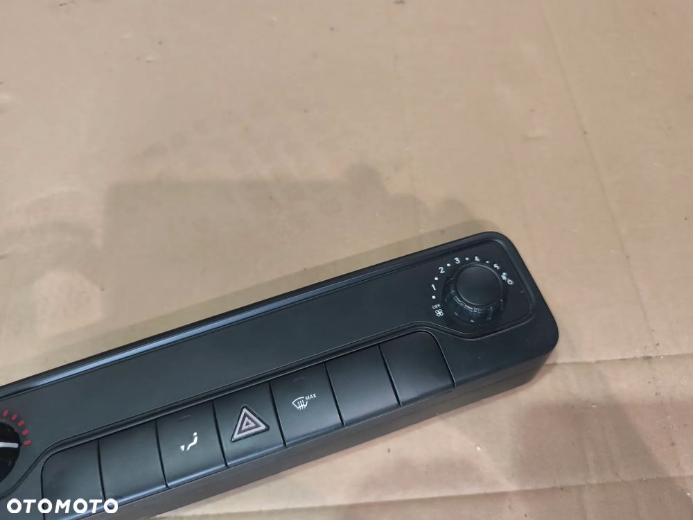 MERCEDES Sprinter W907 Panel nawiewu A9079054006 - 3
