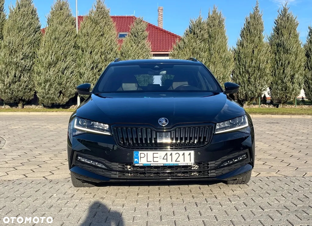 Skoda Superb 2.0 TDI SCR Sportline DSG - 3