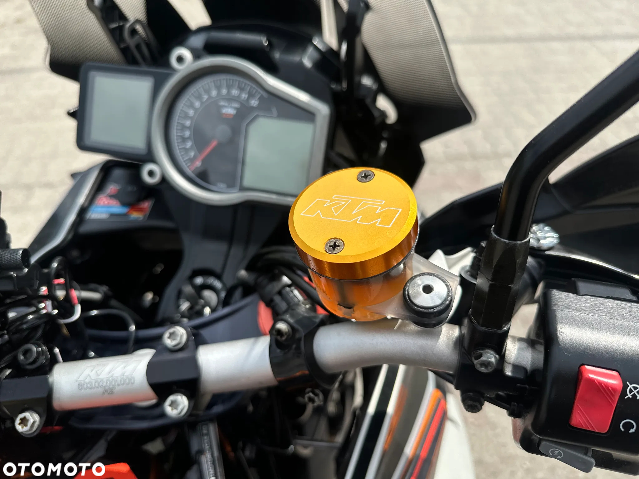 KTM Adventure - 18