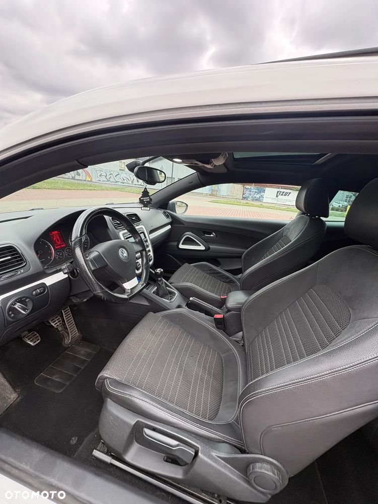 Volkswagen Scirocco - 9