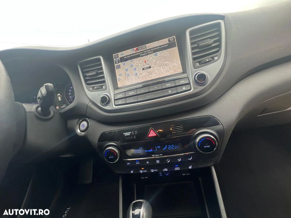 Hyundai Tucson - 10