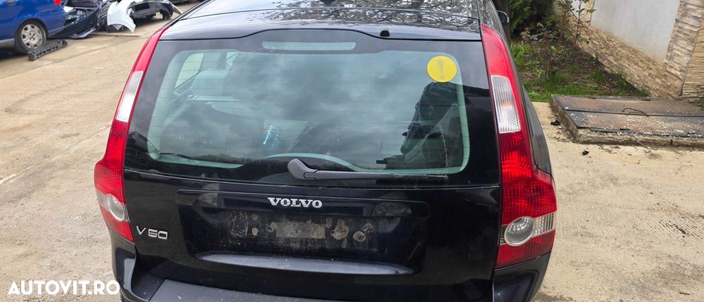 Haion cu luneta VOLVO V50 2005 / 2006 2007 / 2008 2009 - 1