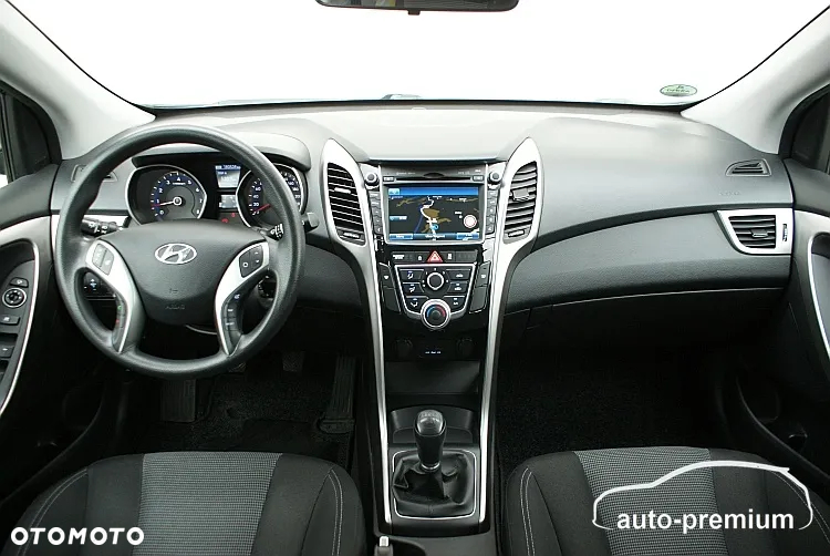 Hyundai i30 blue 1.4 Classic Navigation - 6