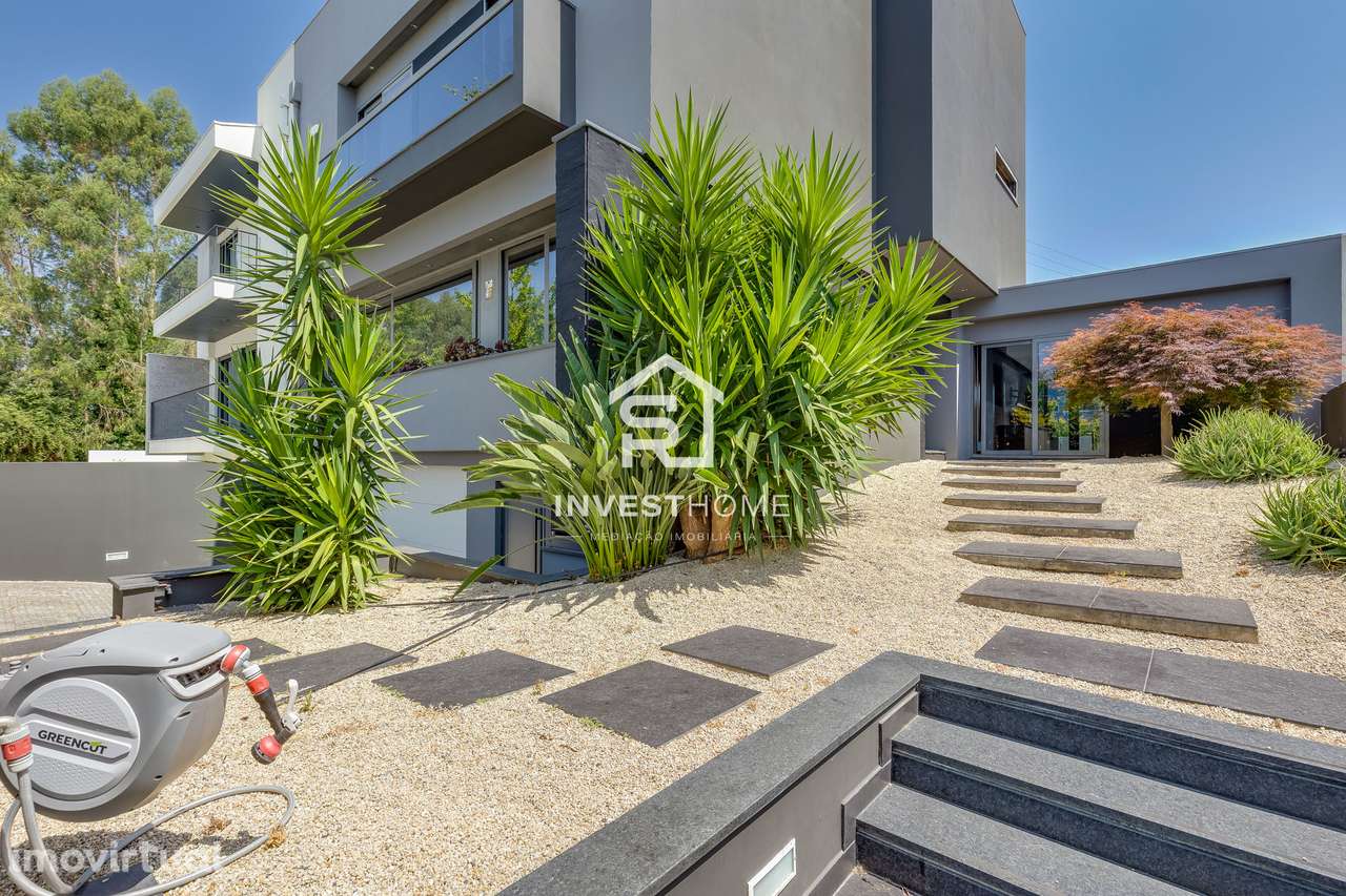 Moradia T4 | Piscina aquecida | Ginásio | Jardins | Sótão - Grande imagem: 5/60