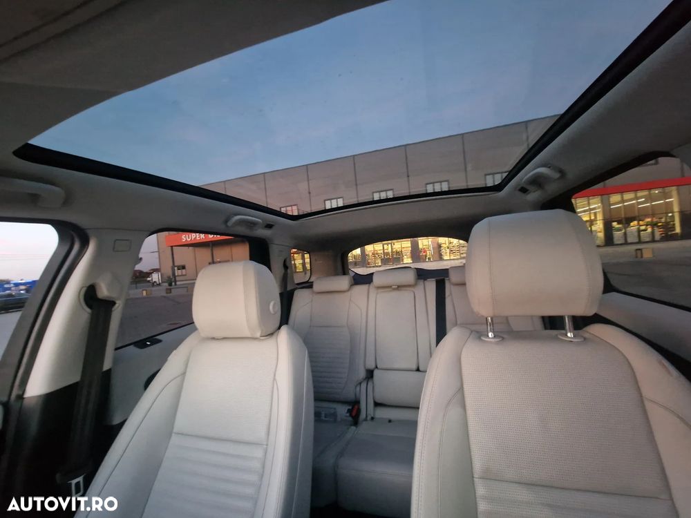 Land Rover Discovery Sport 2.0 l TD4 HSE Luxury Aut. - 17