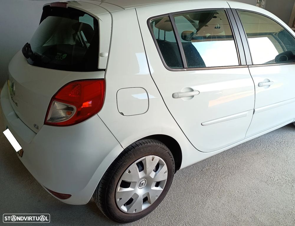 Renault Clio 1.5 dCi Confort 89g - 6