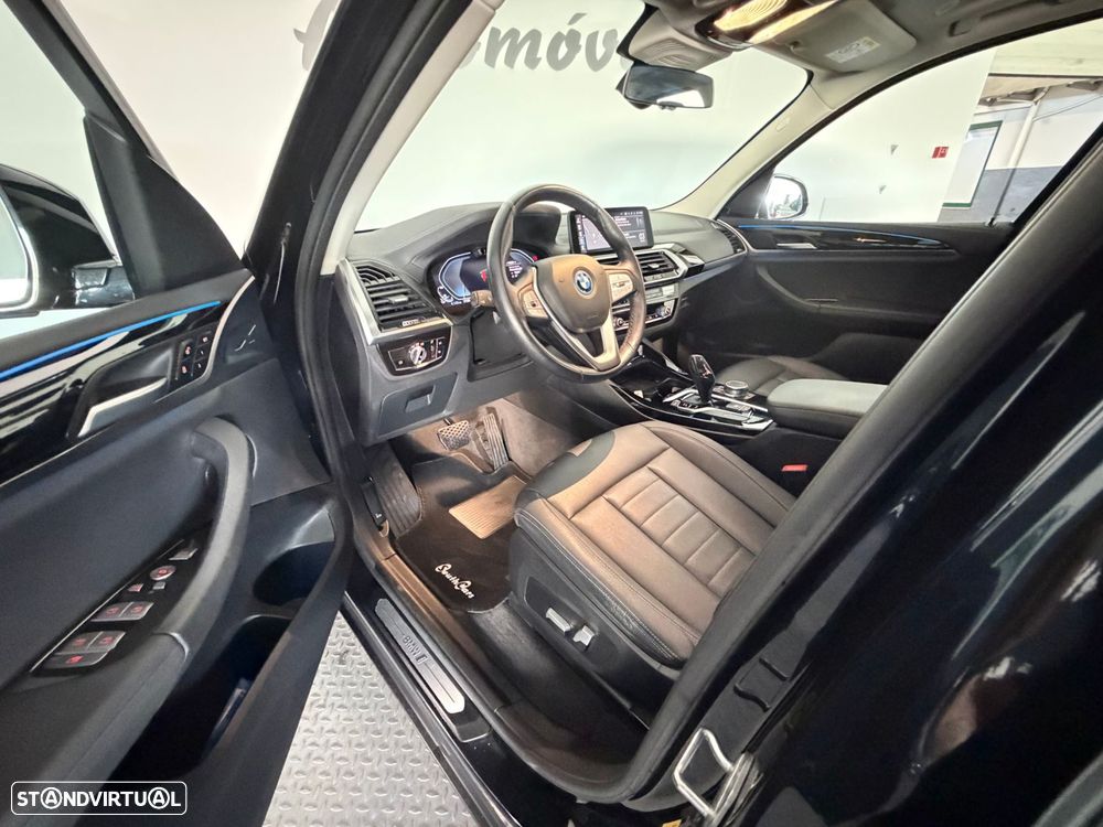 BMW iX3 Inspiring - 13