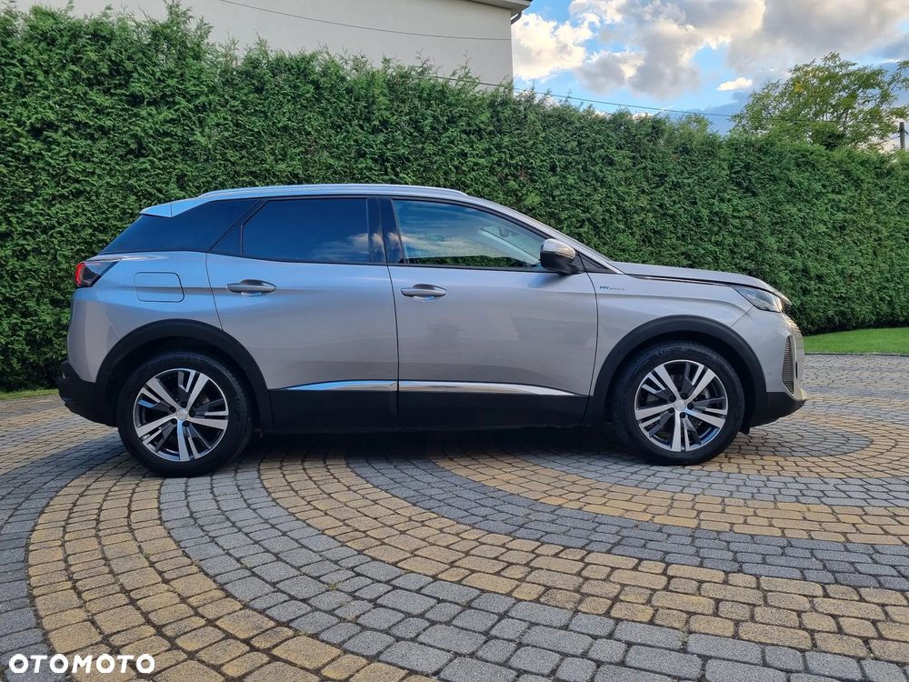 Peugeot 3008 1.6 PureTech Hybrid4 PHEV Allure S&S EAT8 - 33