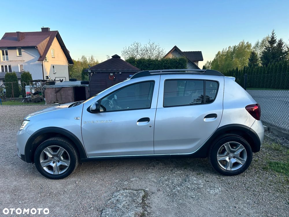 Dacia Sandero - 11