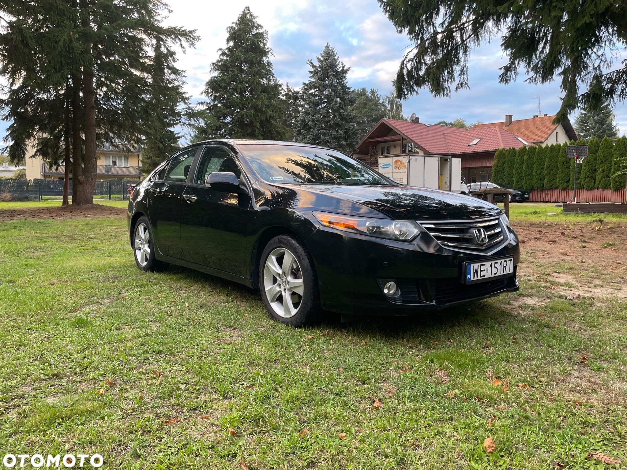 Honda Accord 2.0 Executive Nav - 1