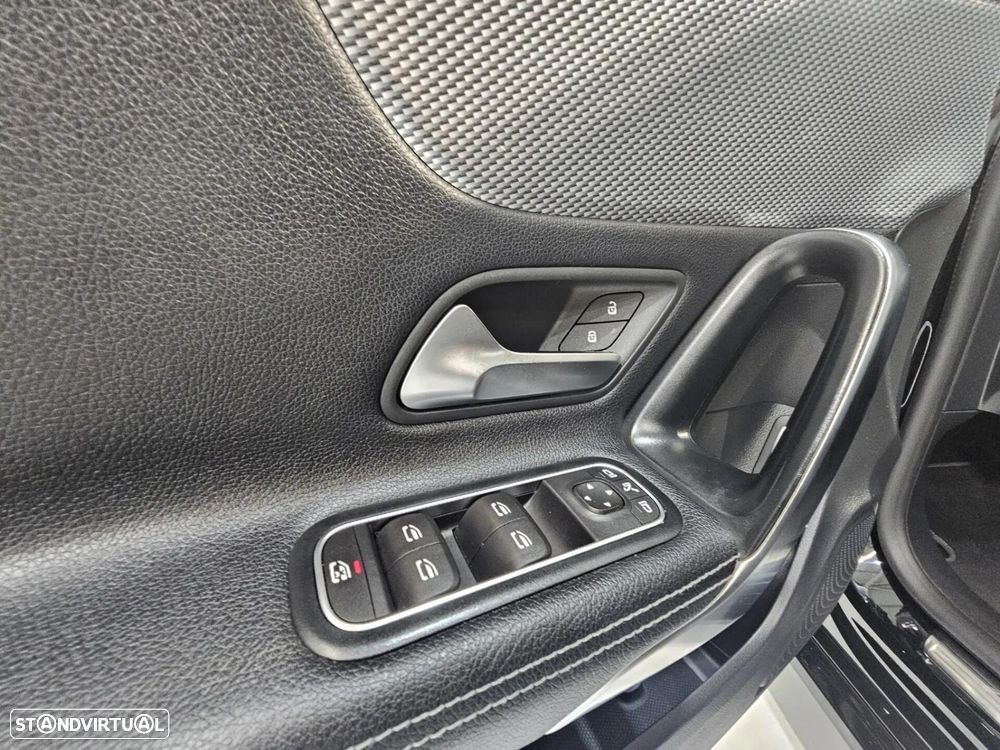 Mercedes-Benz CLA 180 d Shooting Brake Progressive Aut. - 31