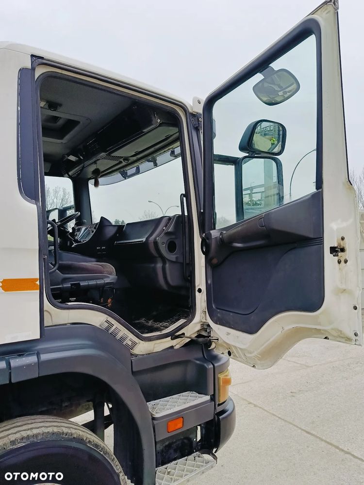 Scania 114 CB 8X4 - 7